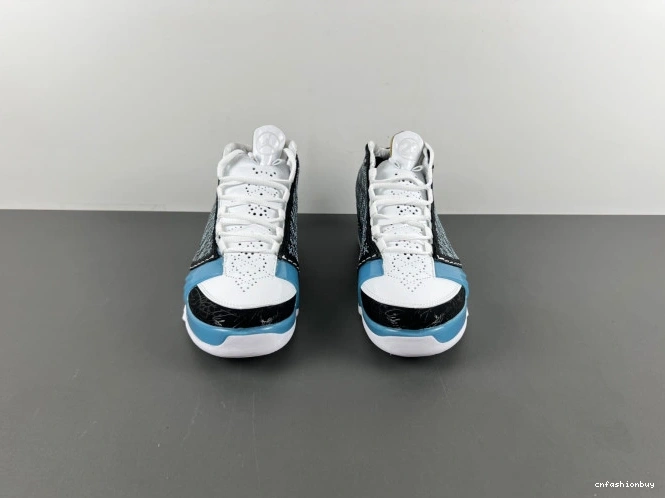 UNC 23 318376-041 Jordan 0720